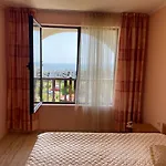 Stylish Sv Vlas елегантен двустаен св влас דירה סבטי ולאס