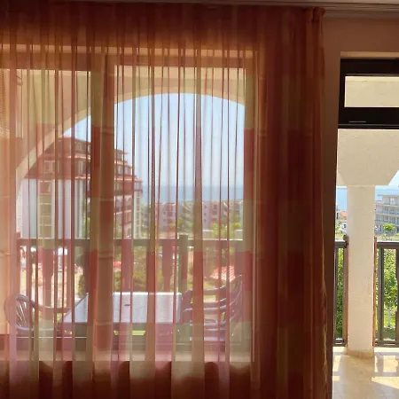 Apartment Stylish Sv Vlas елегантен двустаен св влас