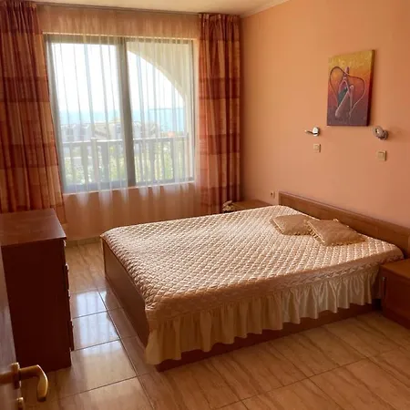 Stylish Sv Vlas елегантен двустаен св влас Apartment