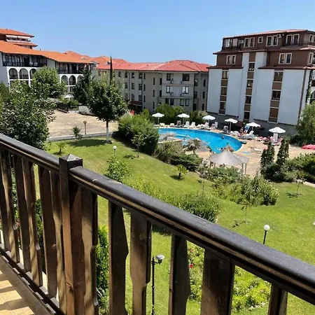 Apartment Stylish Sv Vlas елегантен двустаен св влас
